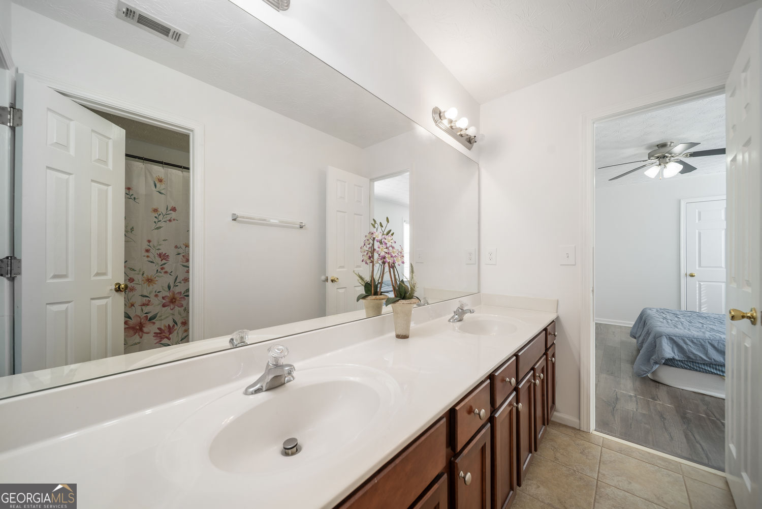 2461 Lance Ridge Way