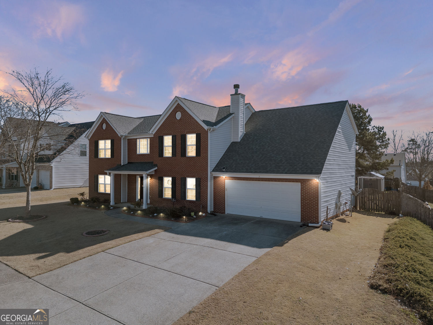 2461 Lance Ridge Way