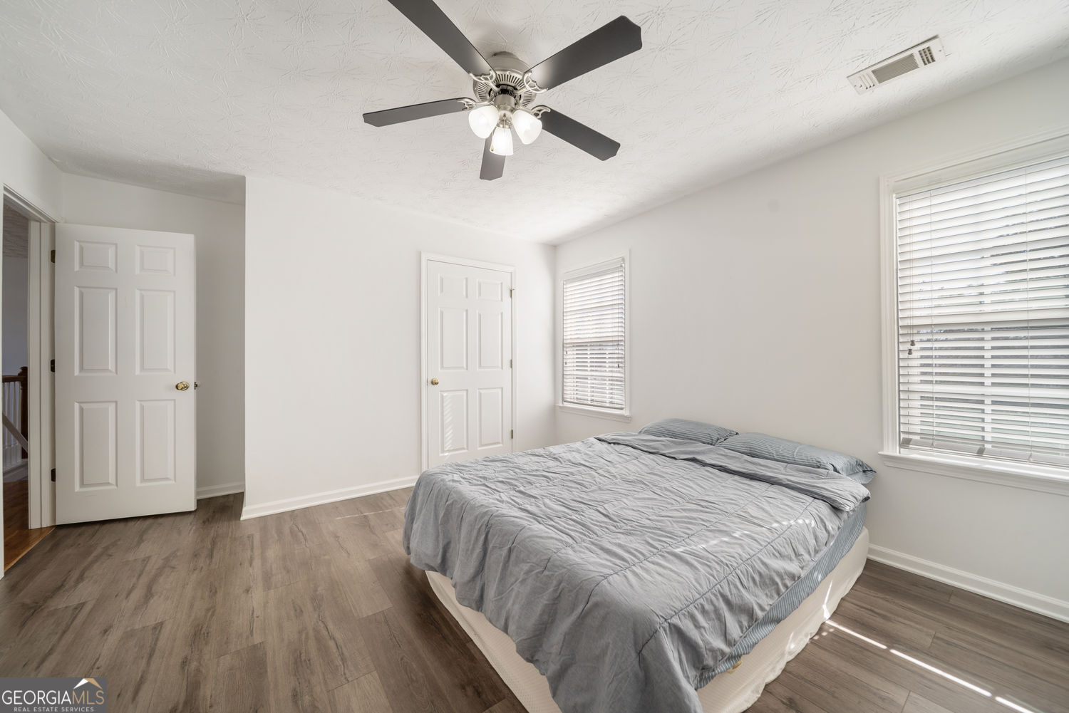 2461 Lance Ridge Way