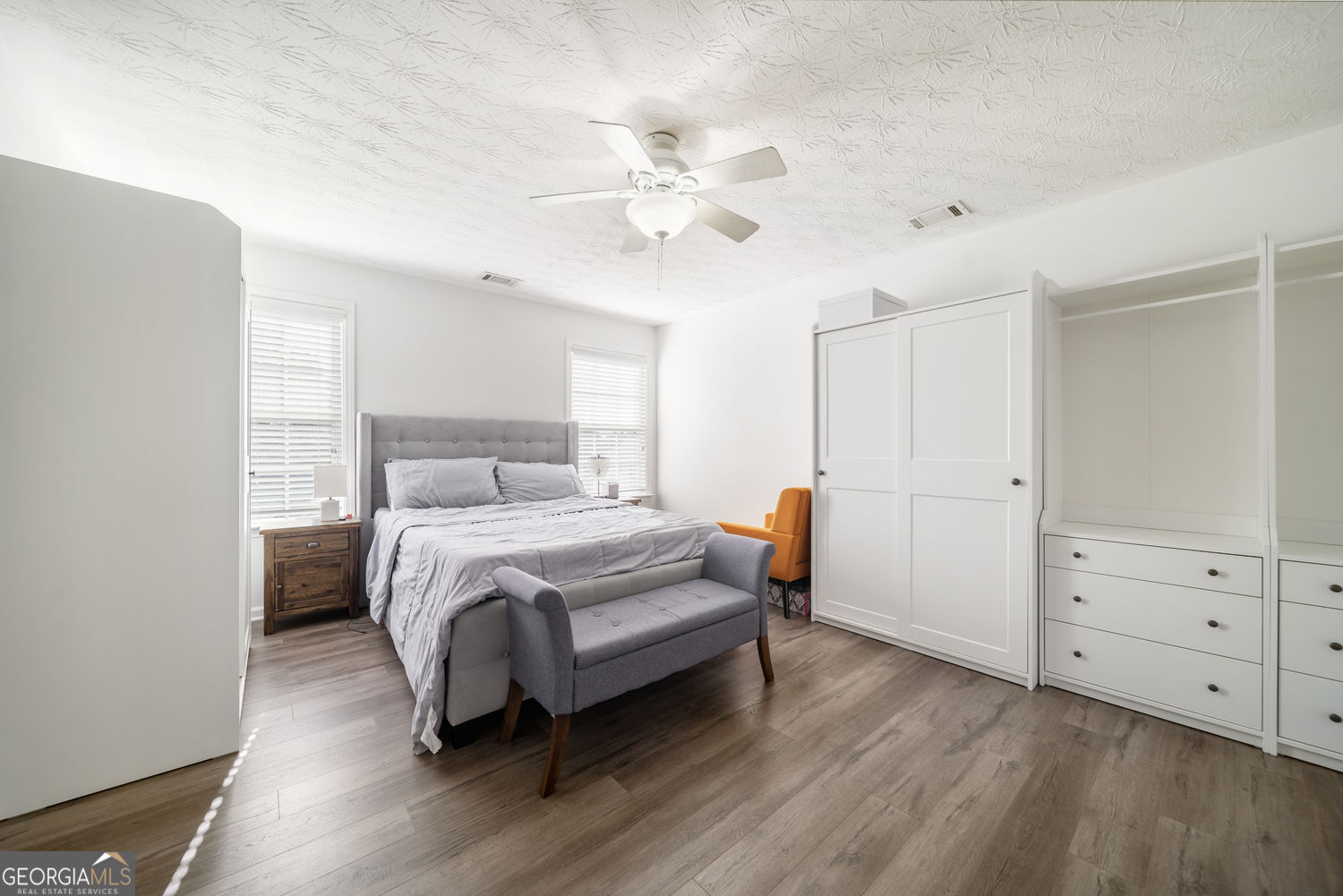 2461 Lance Ridge Way