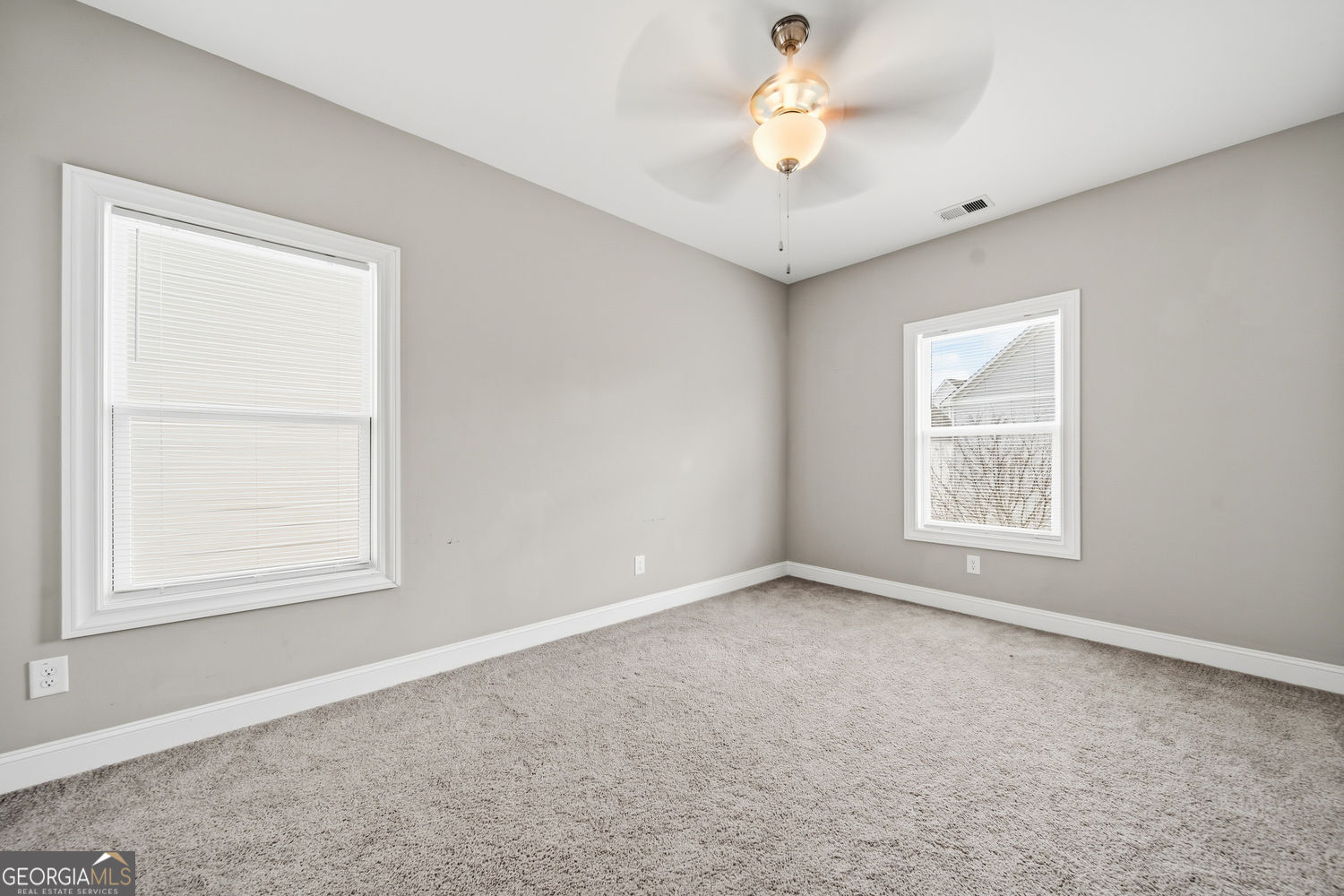 1763 Stone Hedge Drive NW