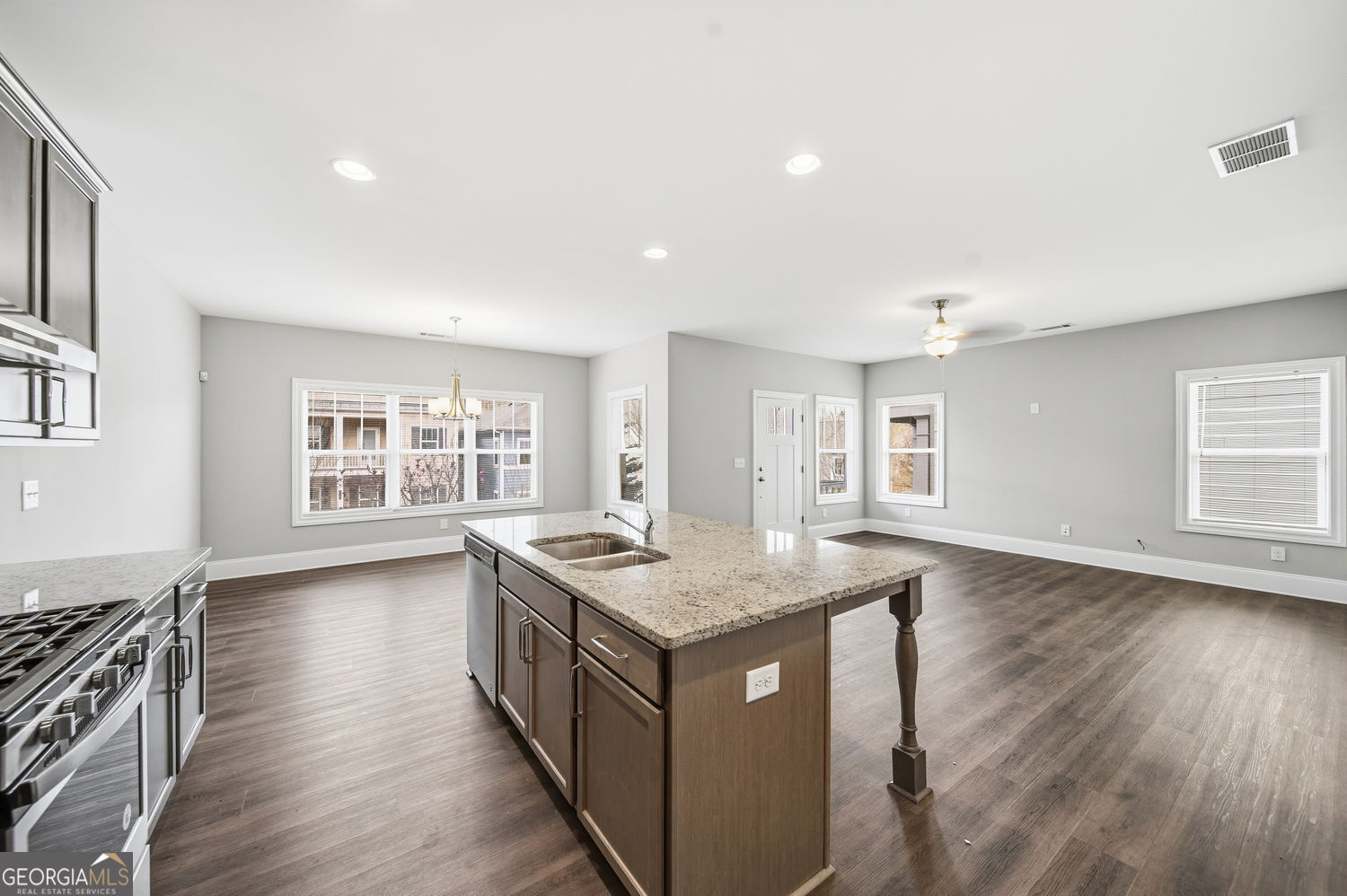 1763 Stone Hedge Drive NW