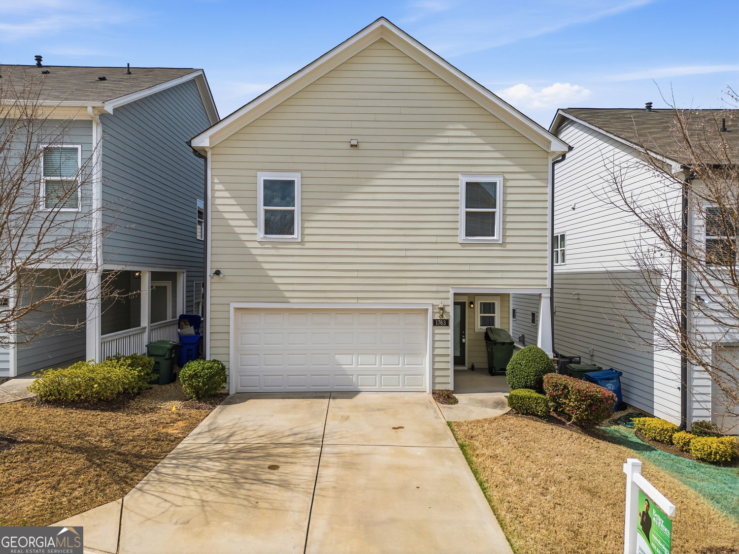 1763 Stone Hedge Drive NW