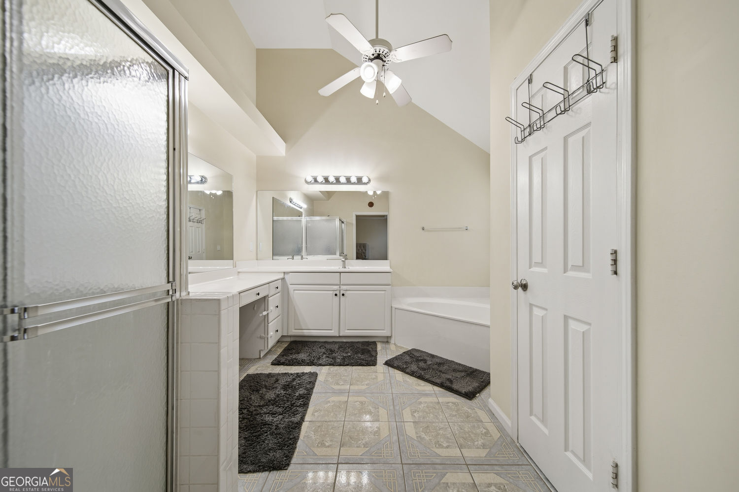 3325 River Summit Trail