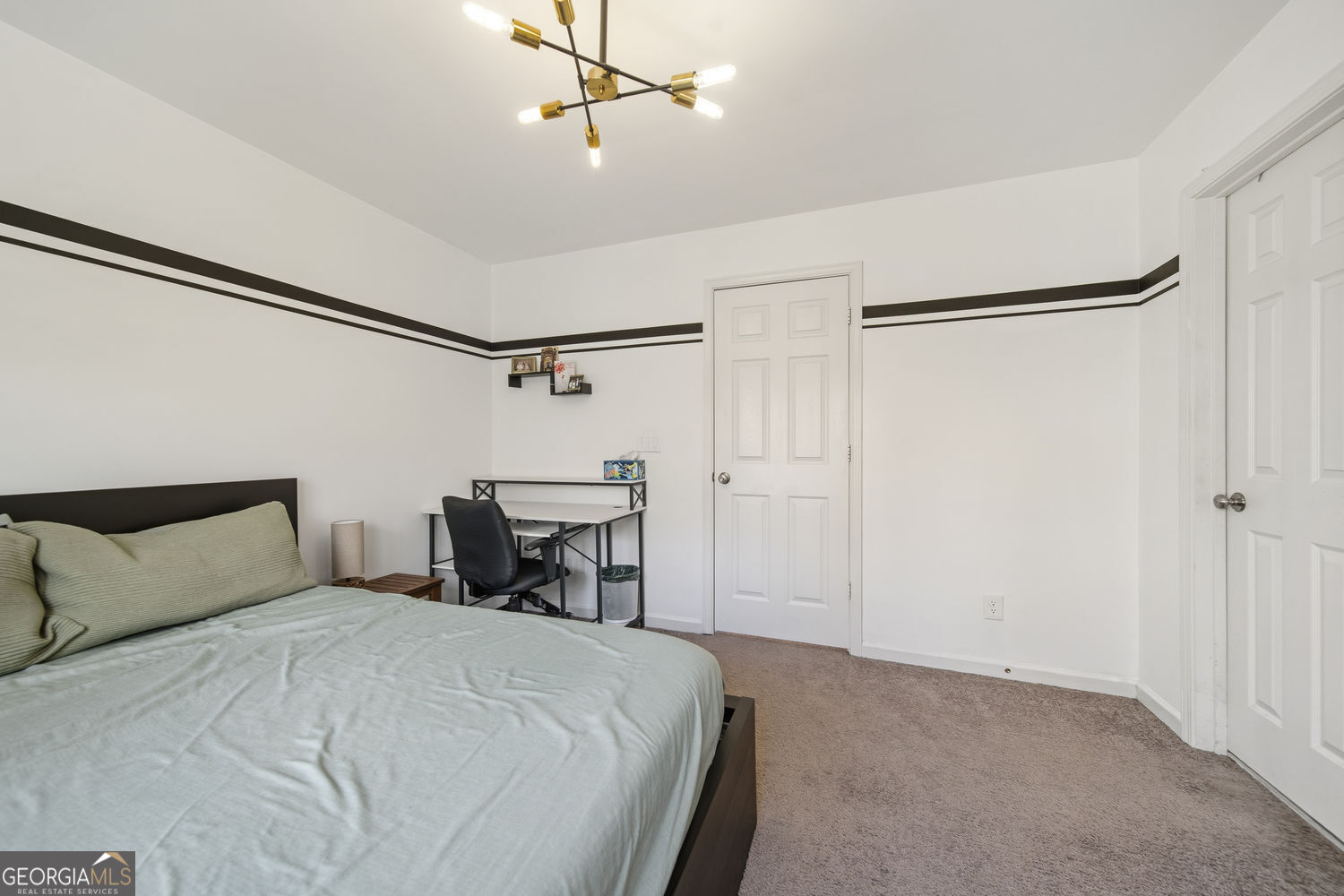 3325 River Summit Trail