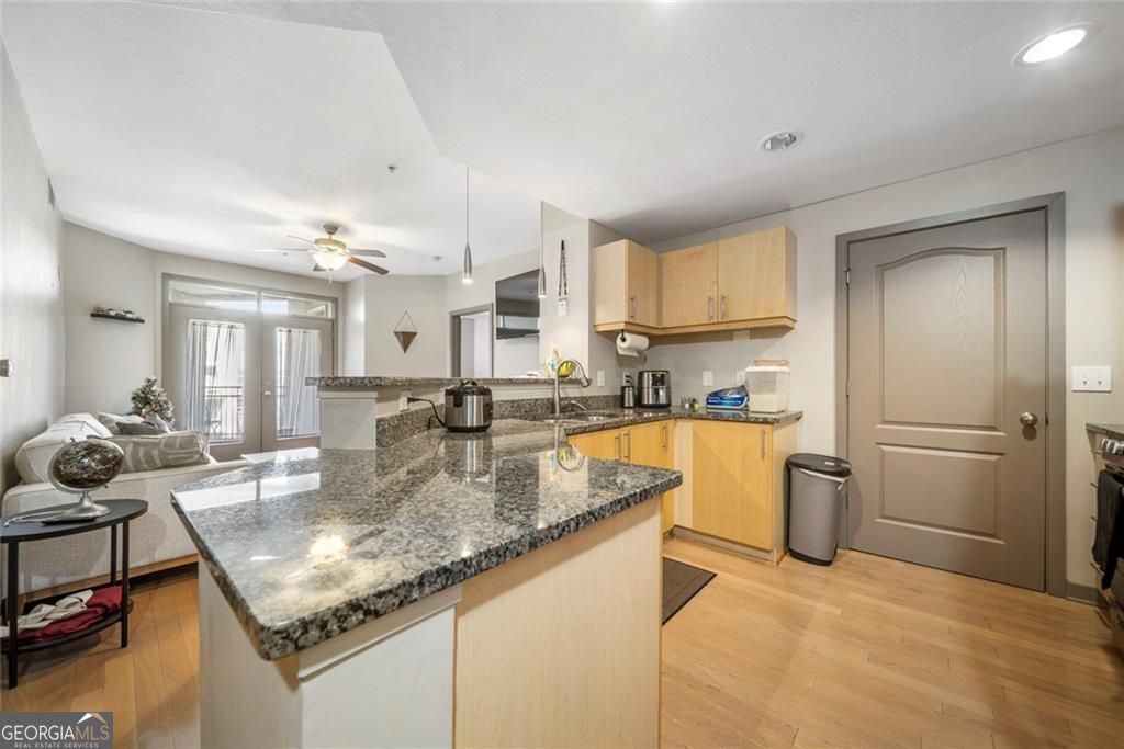 390 17th Street NW # 5009