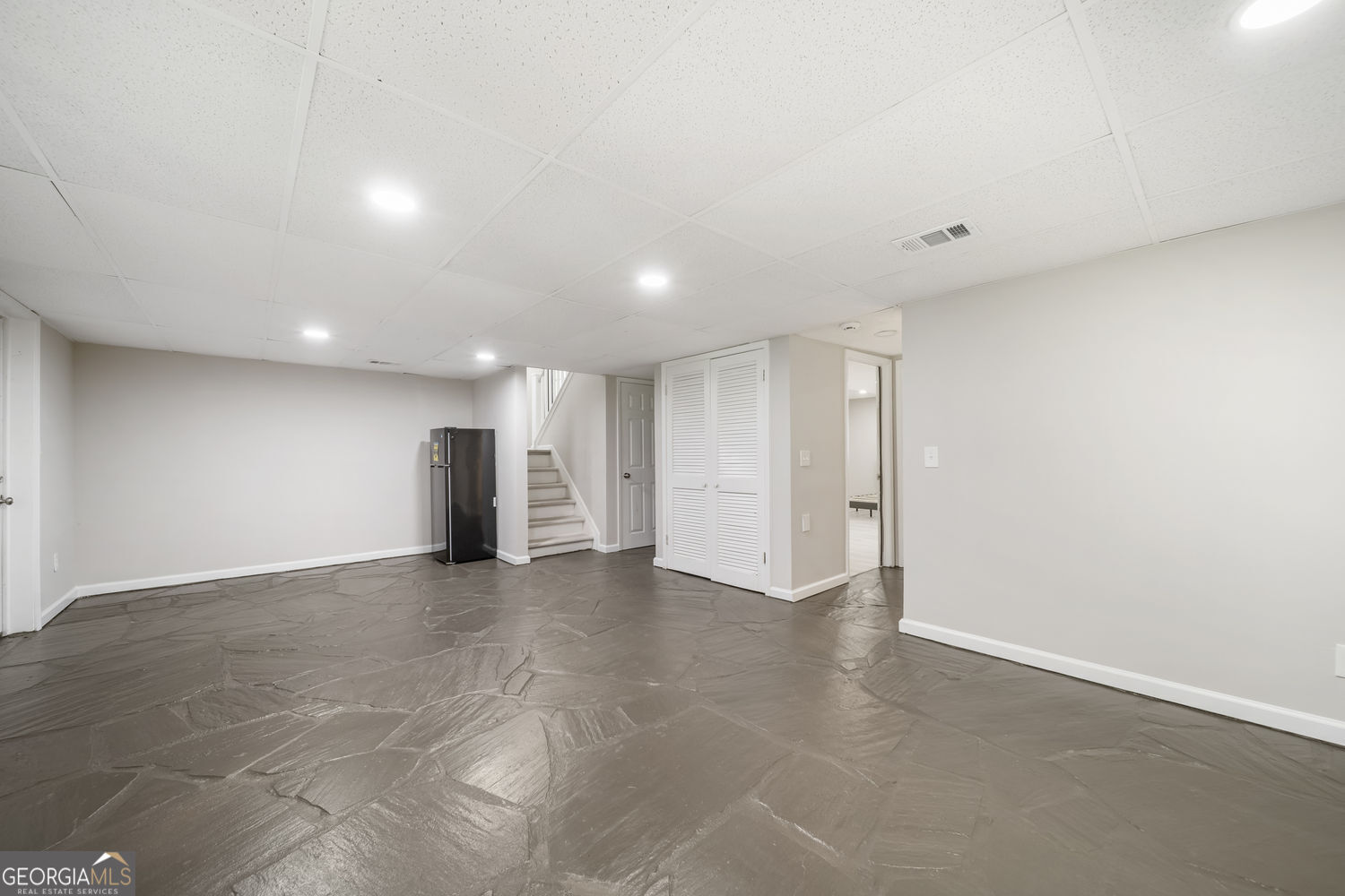 1296 Mohawk Drive NW