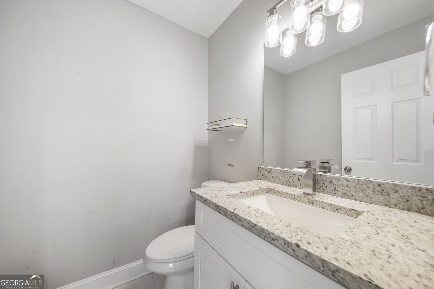 1296 Mohawk Drive NW