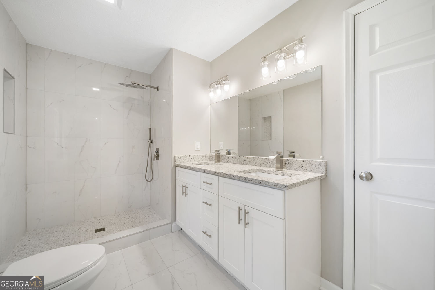 1296 Mohawk Drive NW