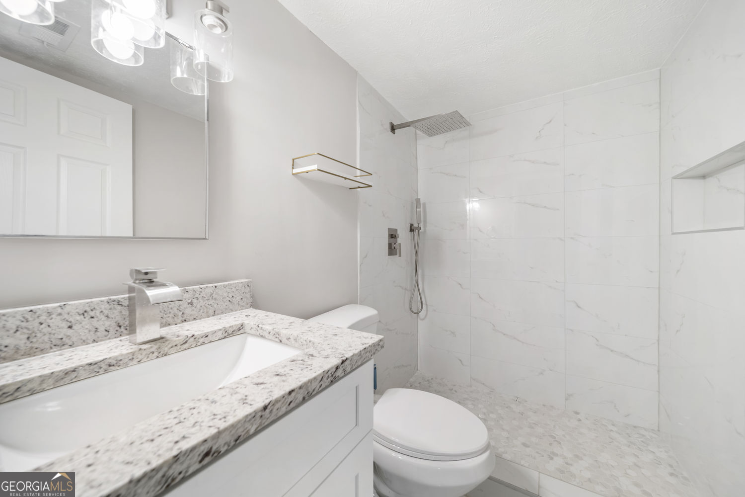 1296 Mohawk Drive NW