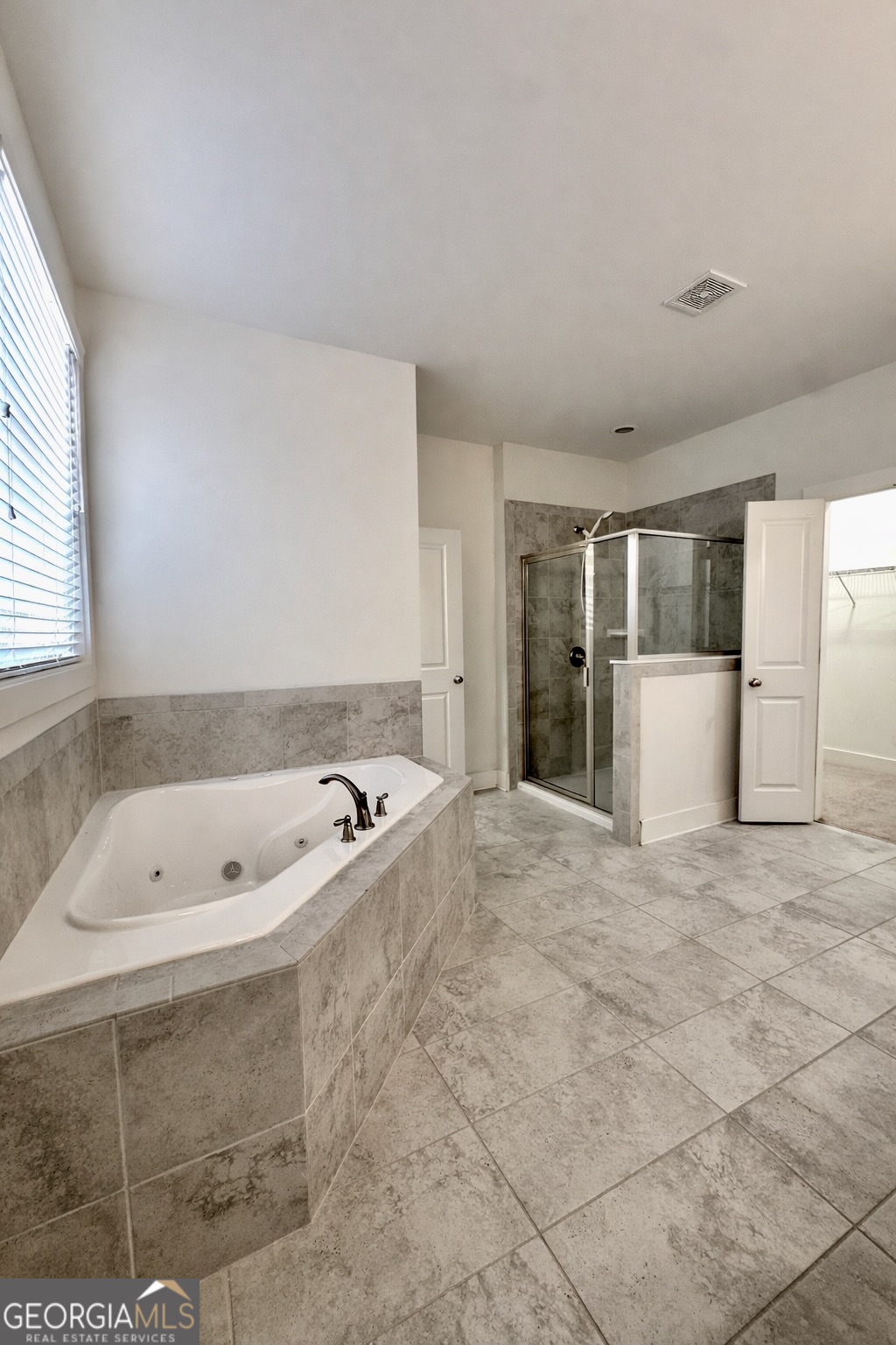 1207 Halletts Peak Place