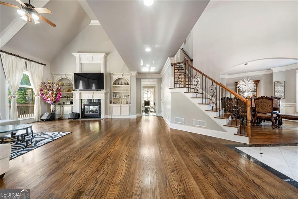 585 Settles Brook Court