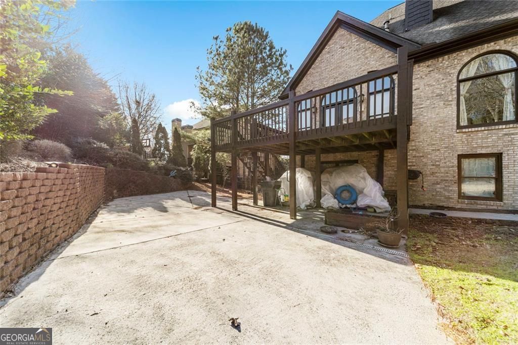 585 Settles Brook Court