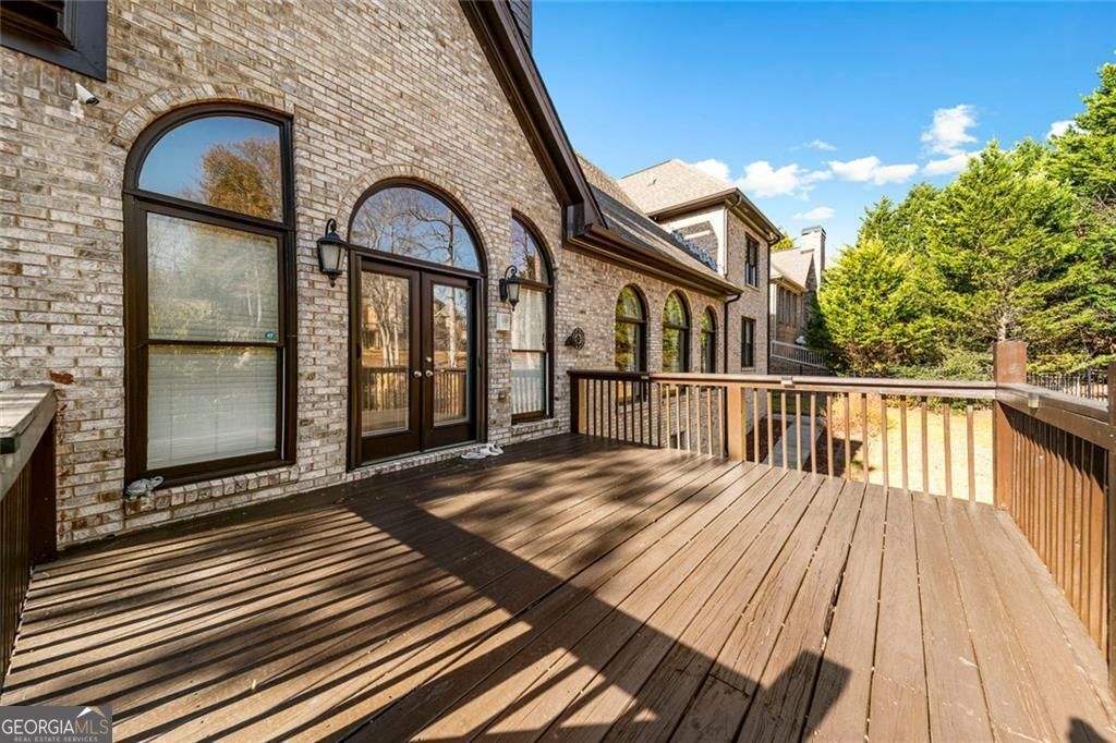 585 Settles Brook Court