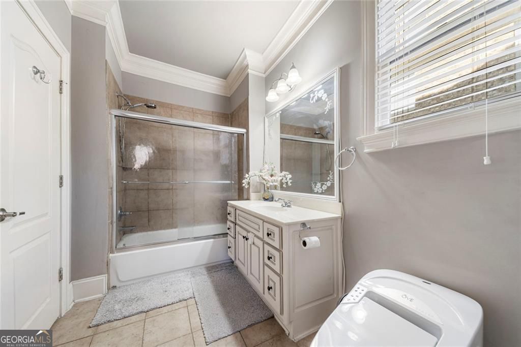 585 Settles Brook Court