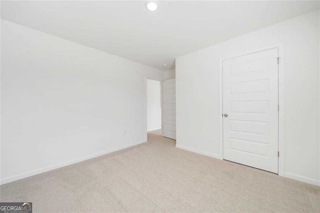 1593 Daisy May Court