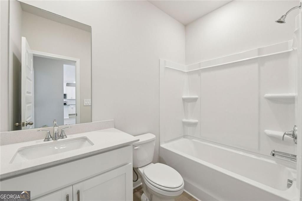 2374 Martin Spring Bend