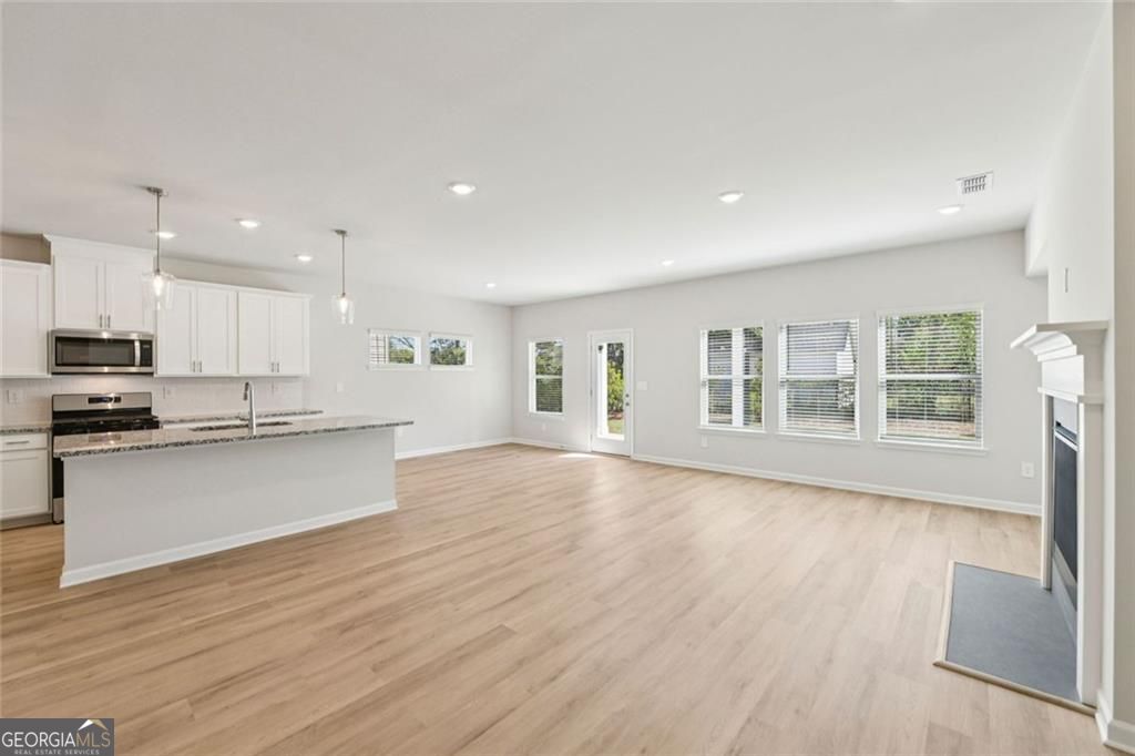 2374 Martin Spring Bend