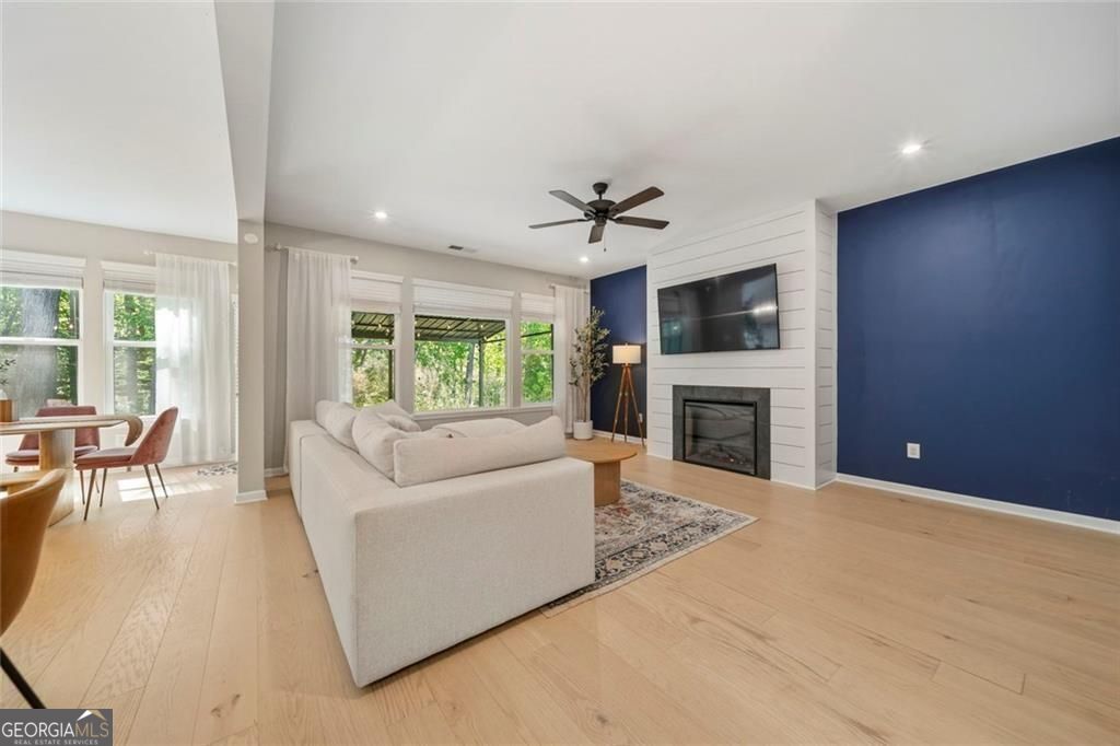 1547 Liberty Park Drive