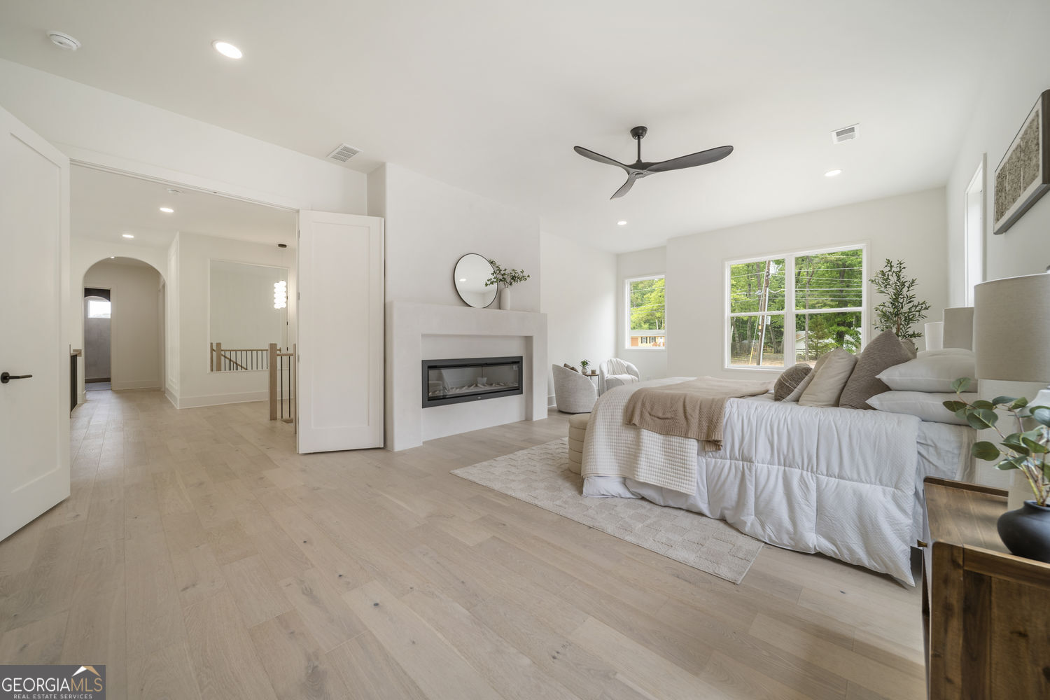 210 Simonton Road SW