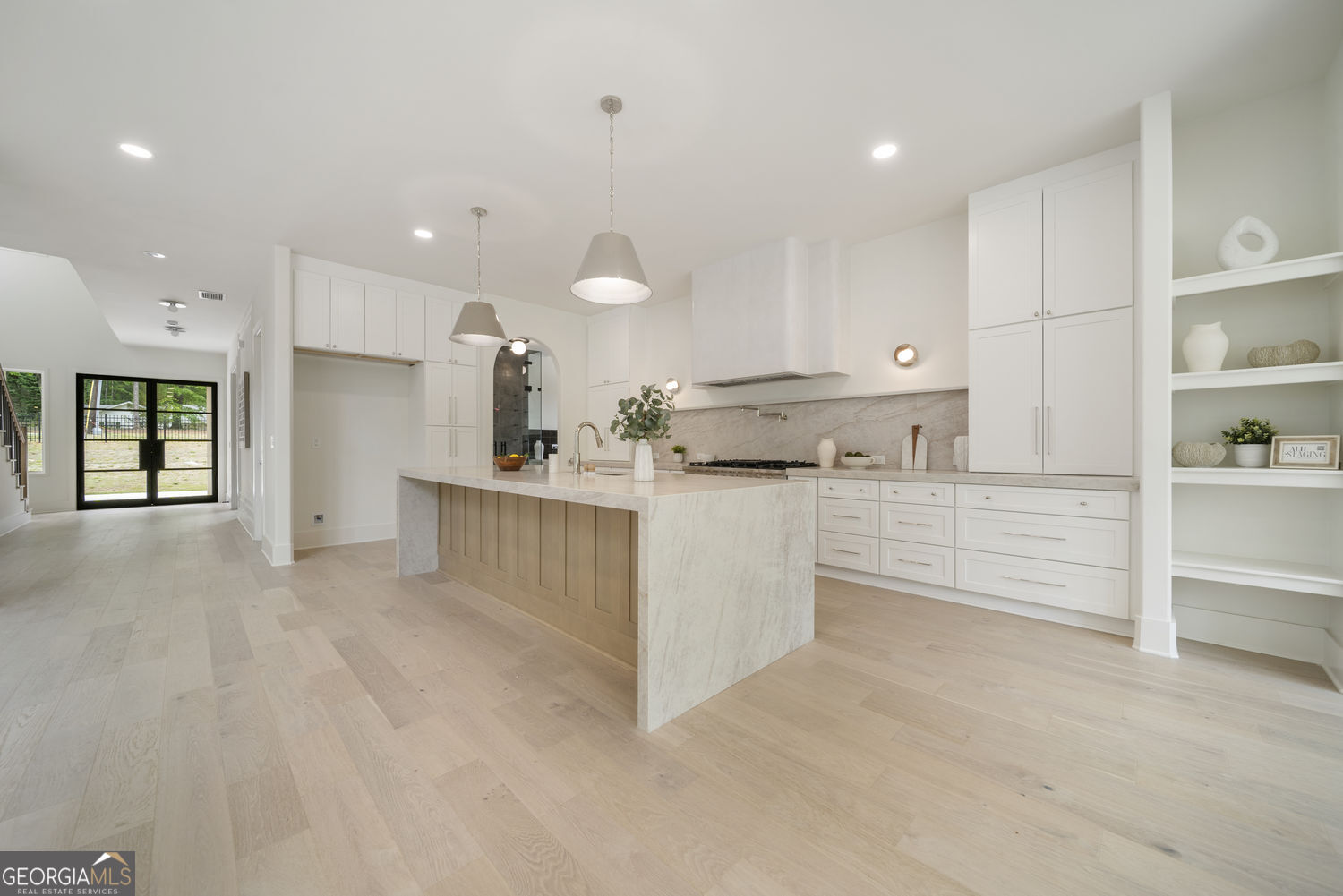 210 Simonton Road SW
