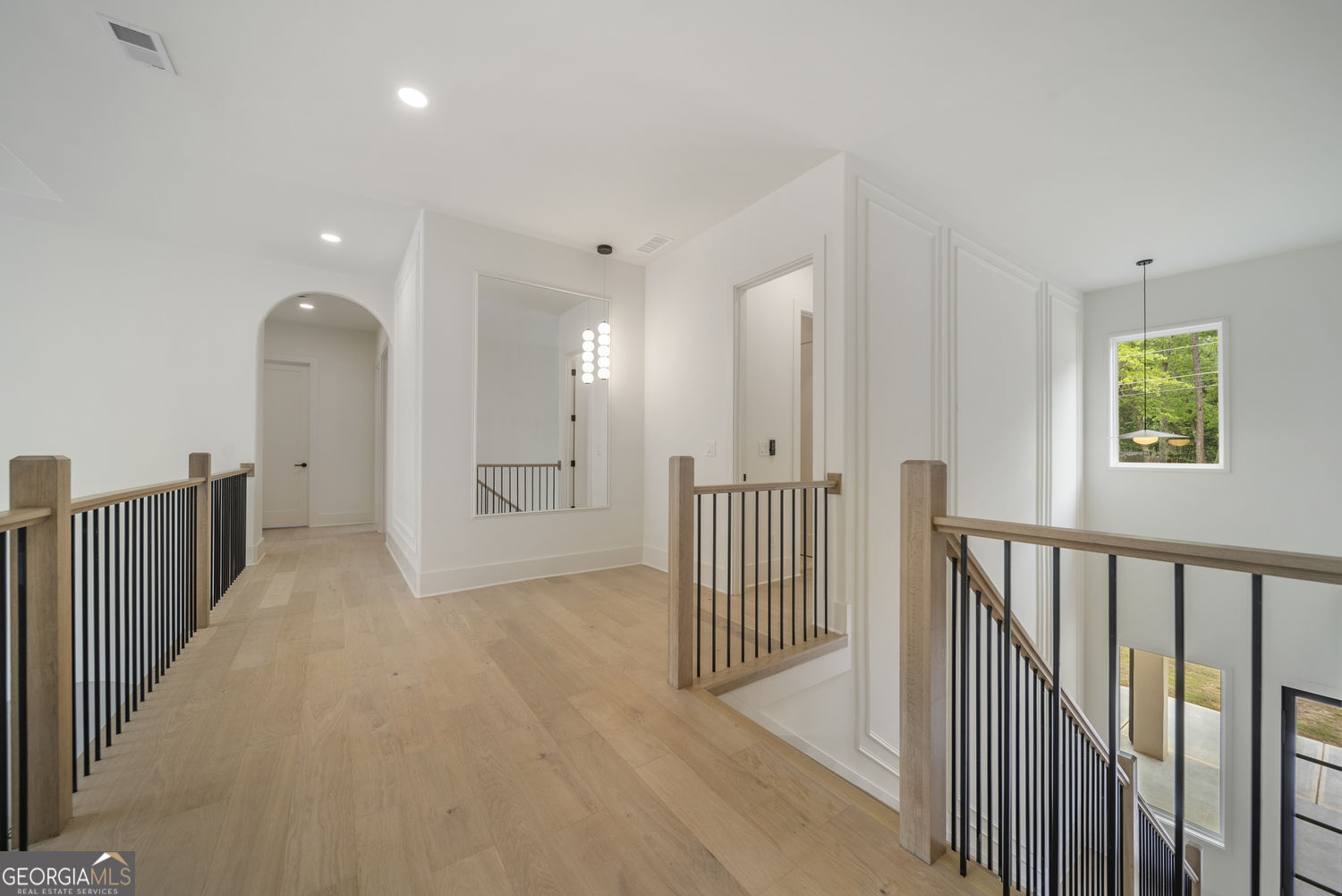 210 Simonton Road SW