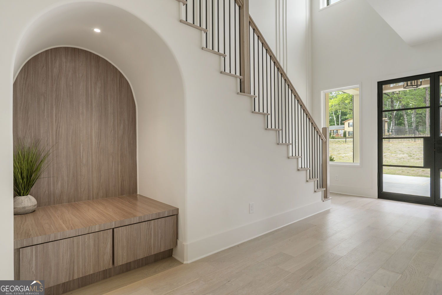 210 Simonton Road SW
