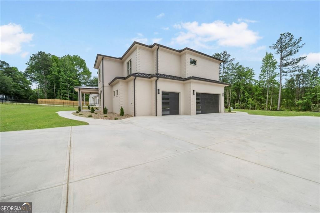 210 Simonton Road SW