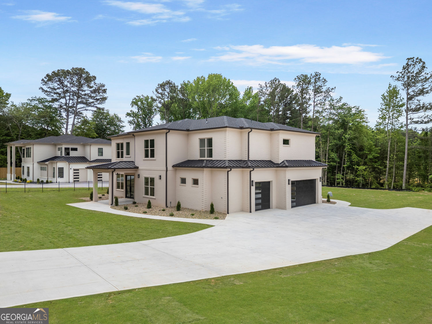 210 Simonton Road SW
