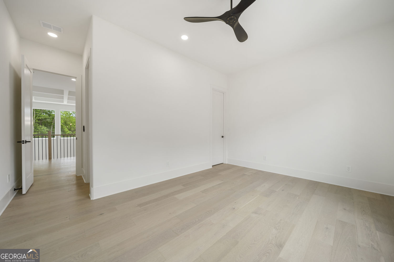 210 Simonton Road SW