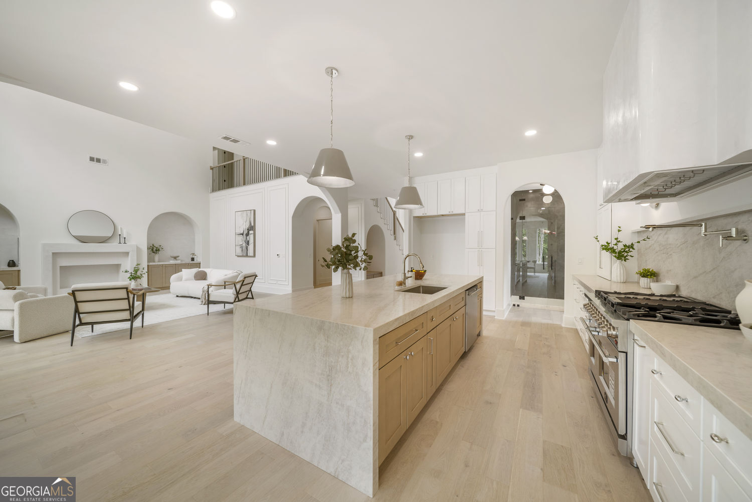 210 Simonton Road SW