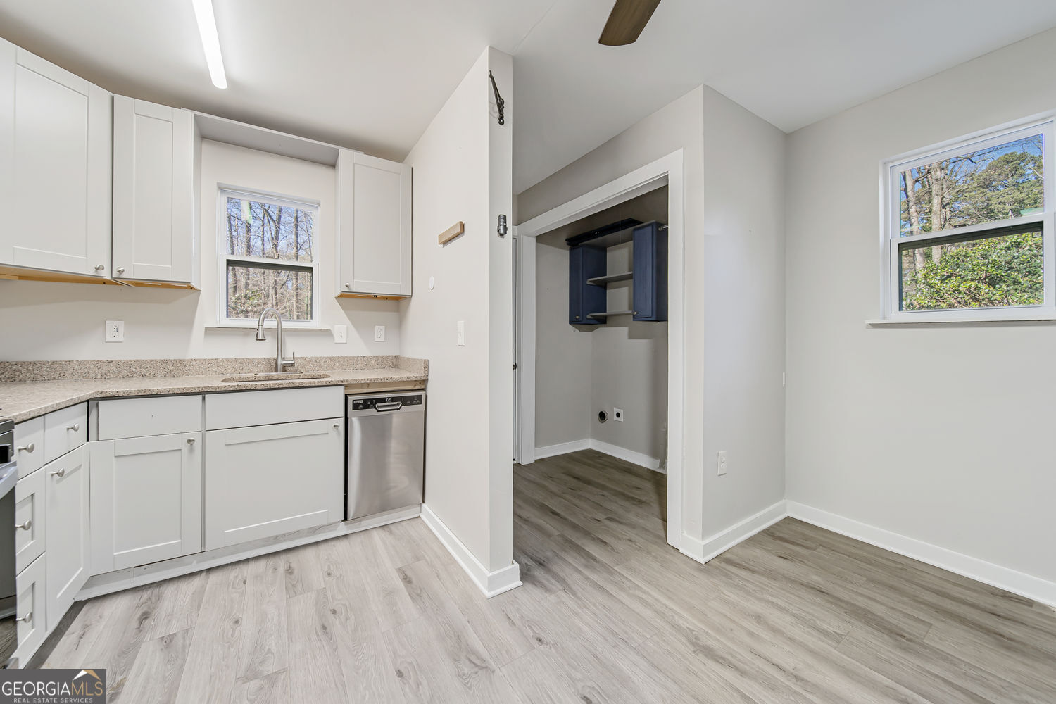 1069 Ashwood Circle