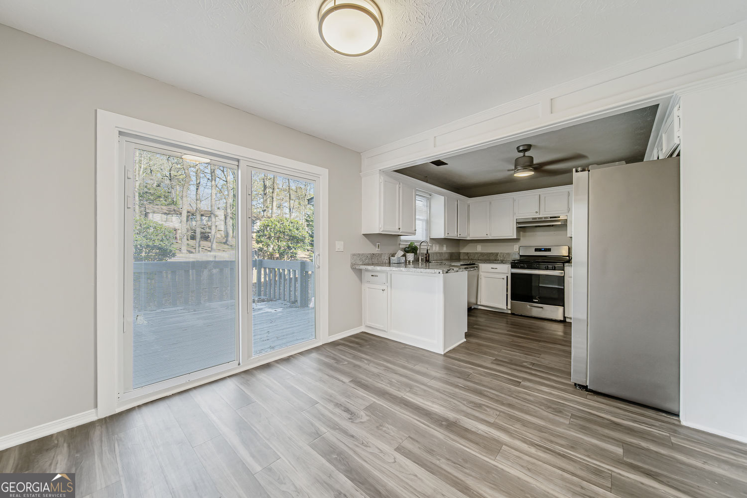 1069 Ashwood Circle