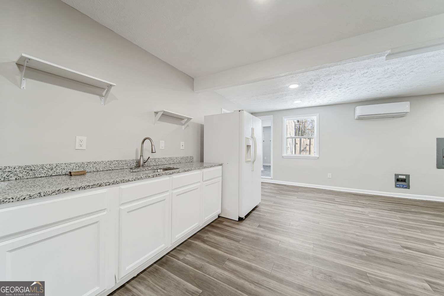1069 Ashwood Circle