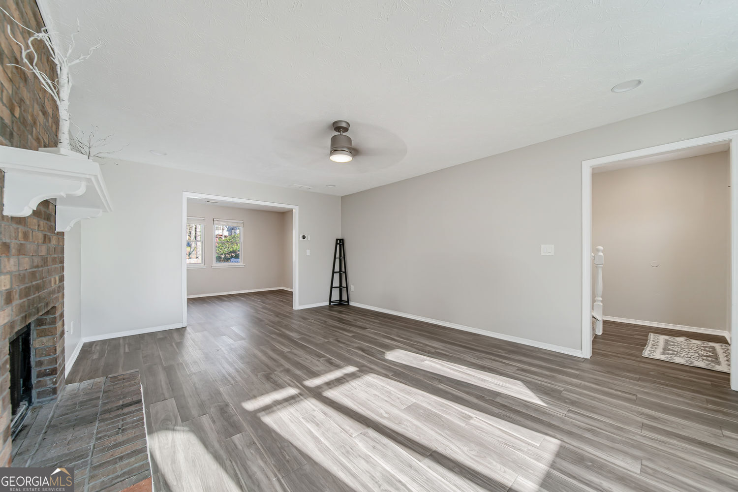 1069 Ashwood Circle