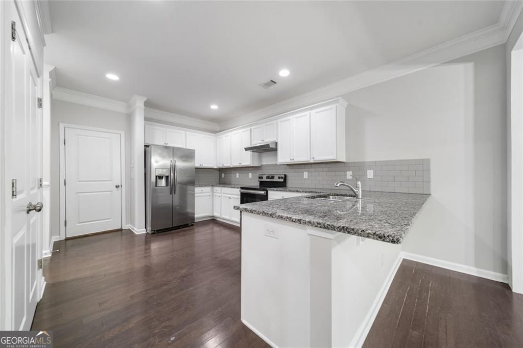 1448 BRUSHED Lane