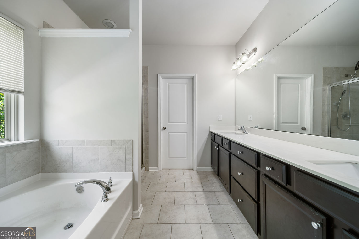 1448 BRUSHED Lane