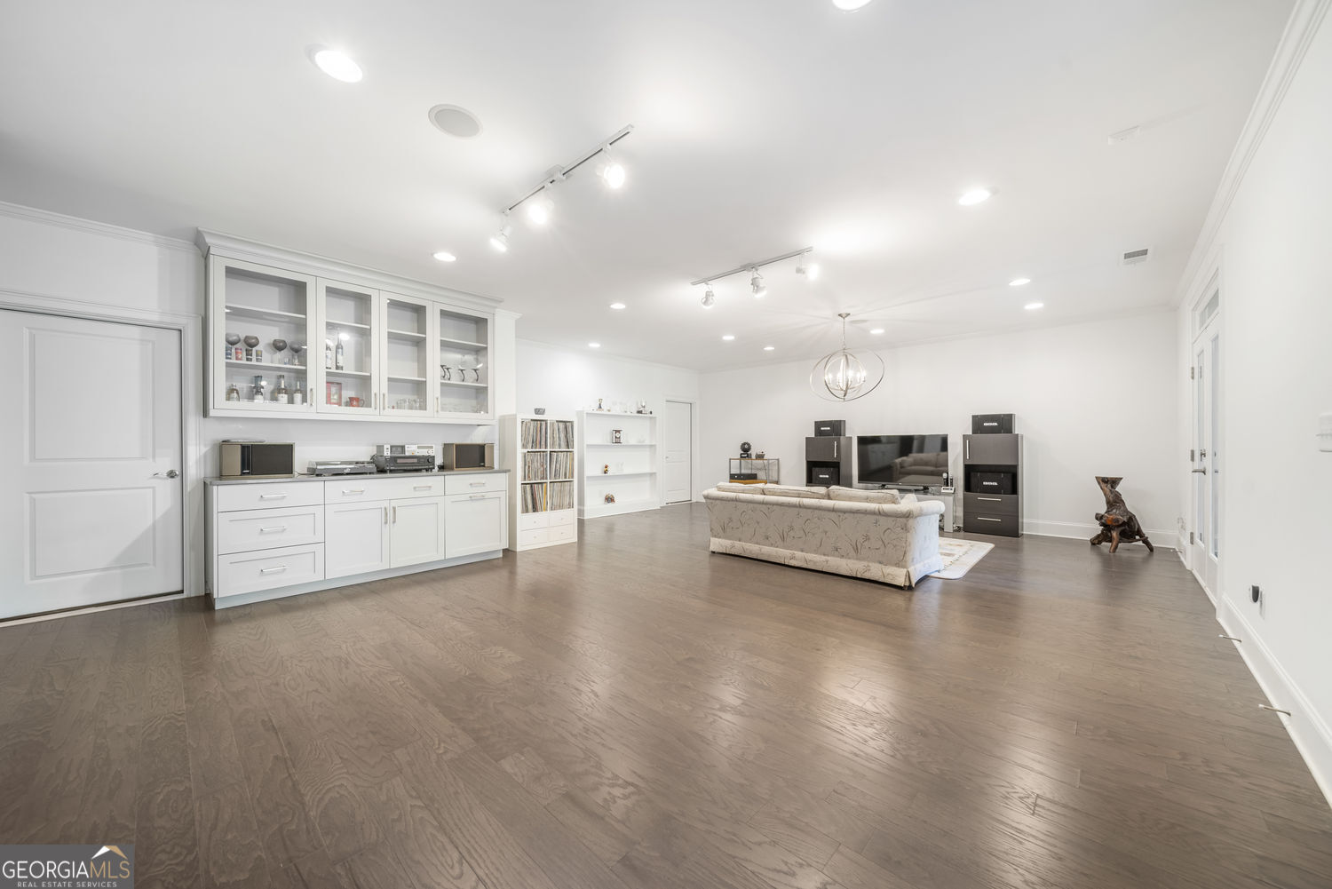 5960 Overlook Club Circle