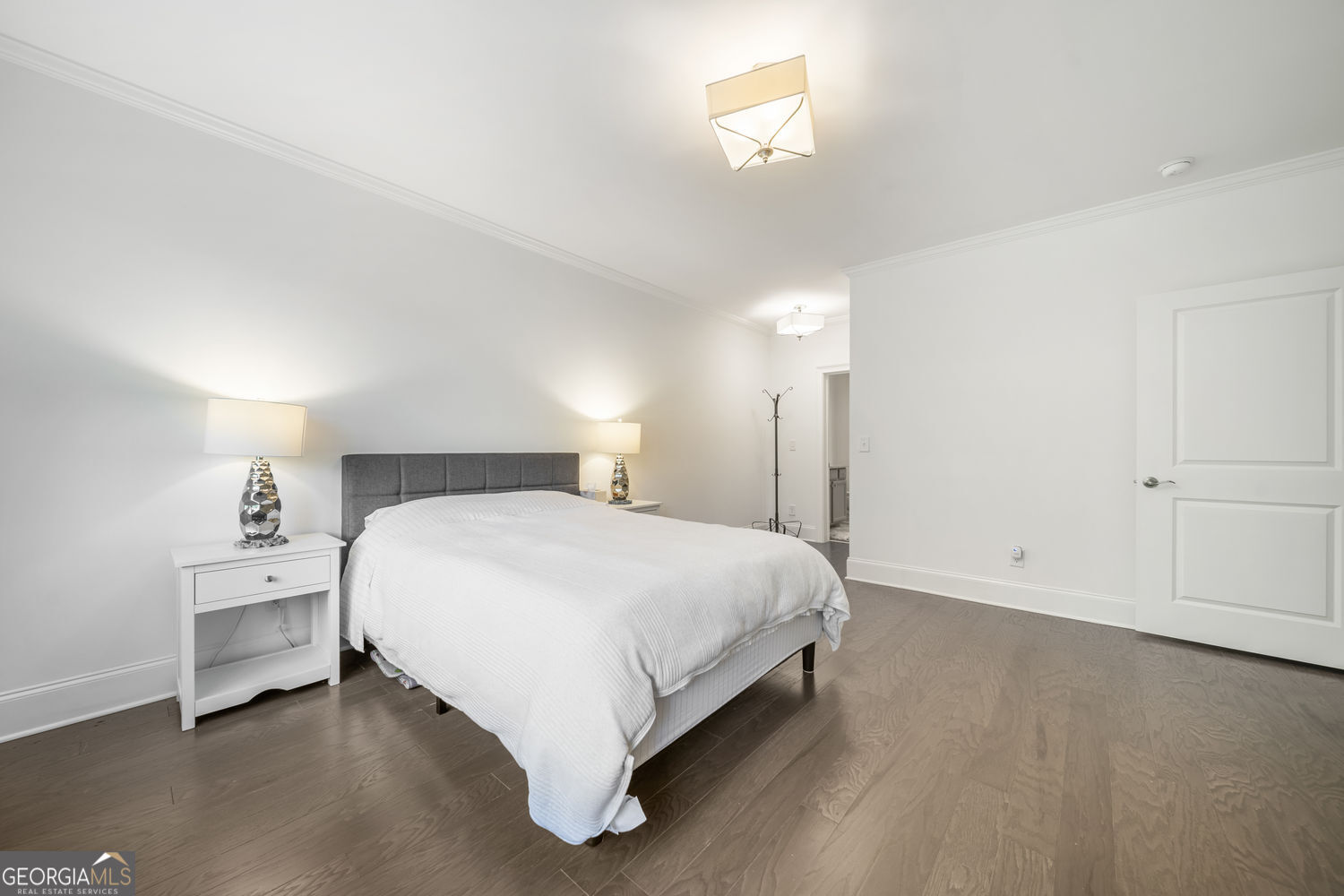 5960 Overlook Club Circle
