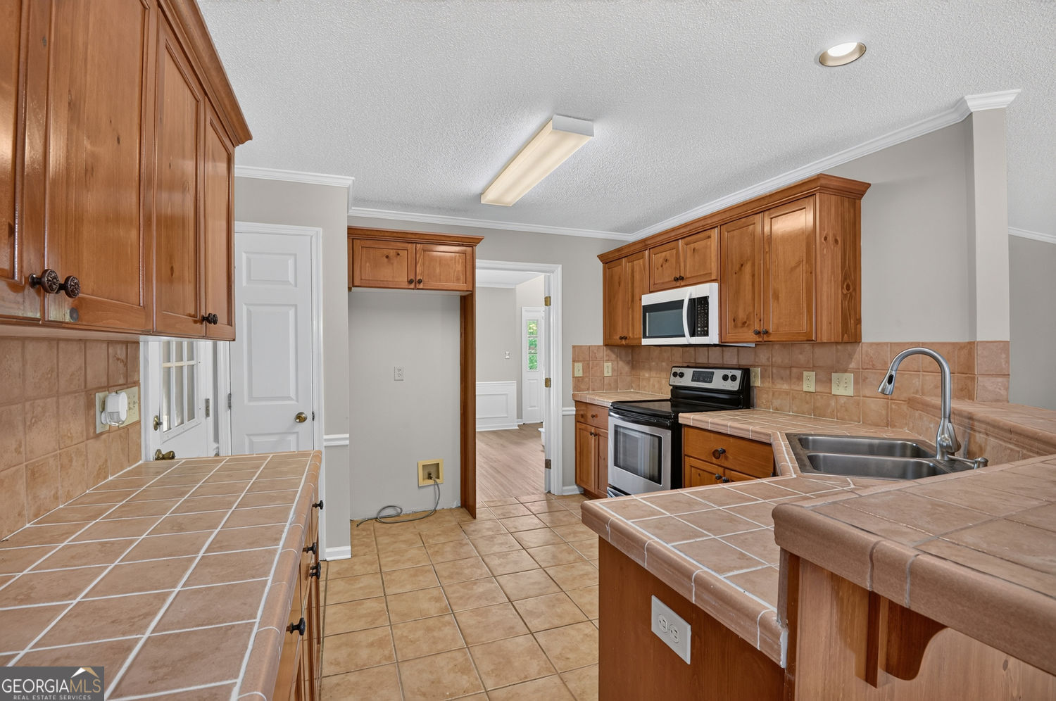 4141 Saddle Horn Drive