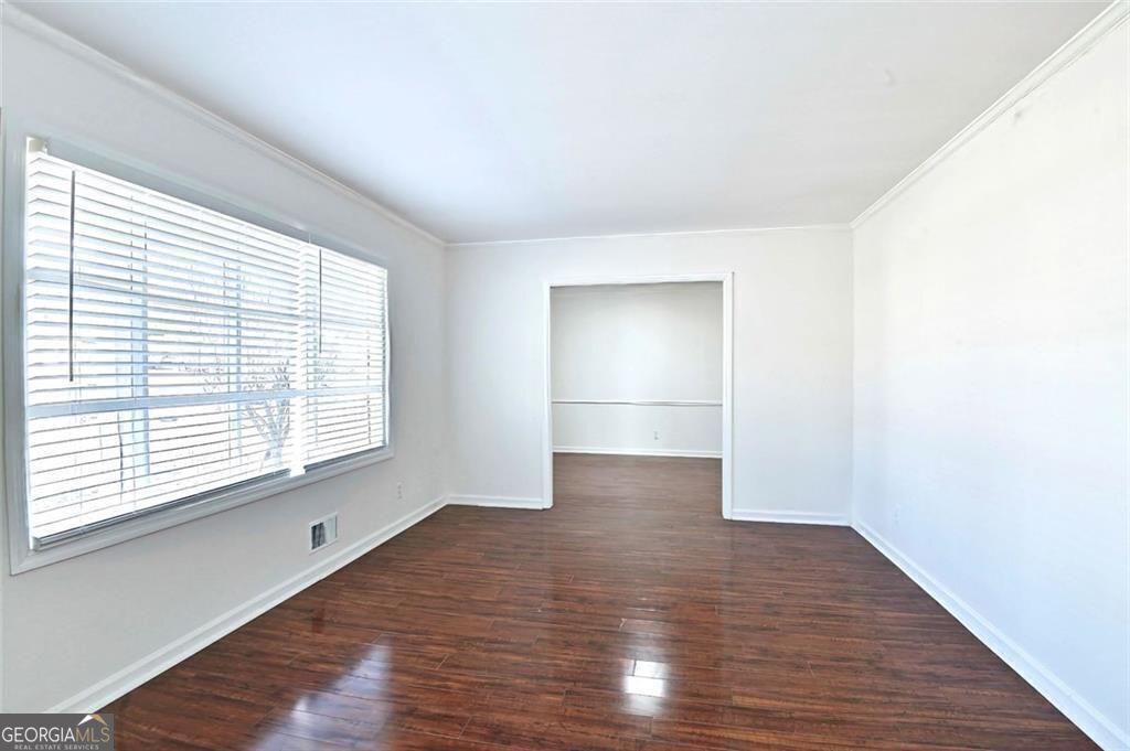 306 Skylark Road