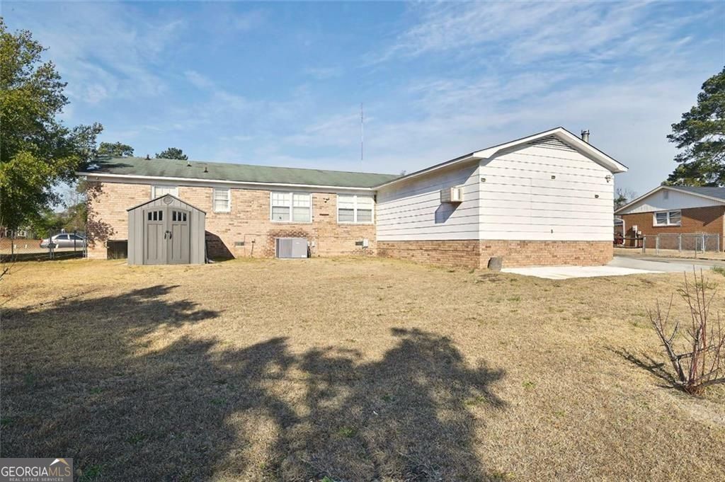 306 Skylark Road