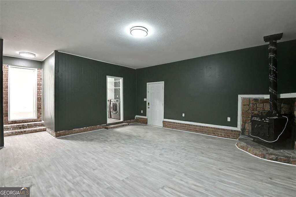 306 Skylark Road