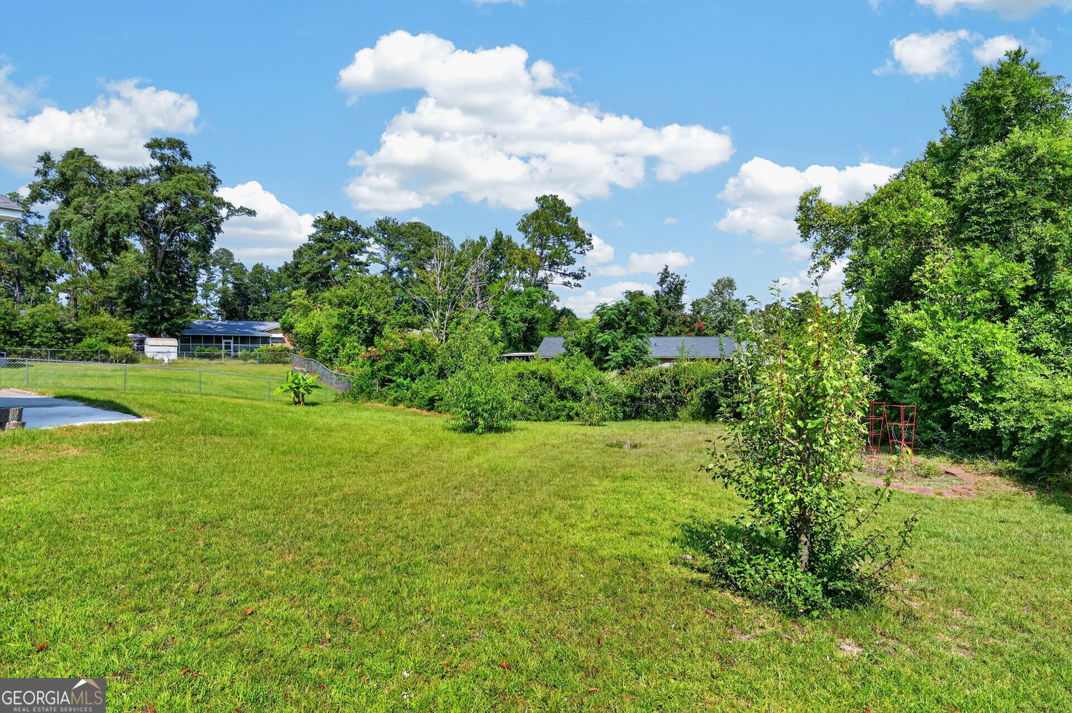 306 Skylark Road