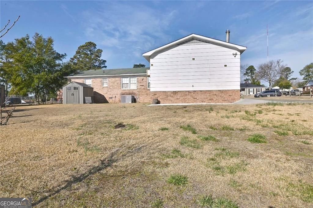 306 Skylark Road