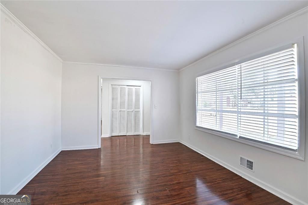 306 Skylark Road