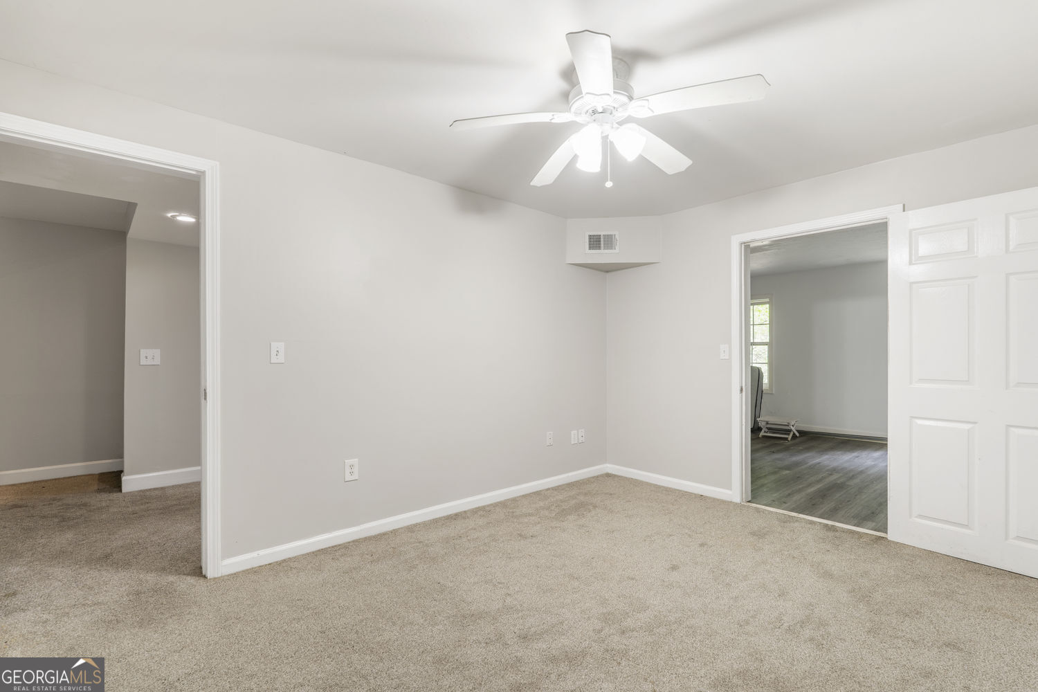 1460 Midland Way