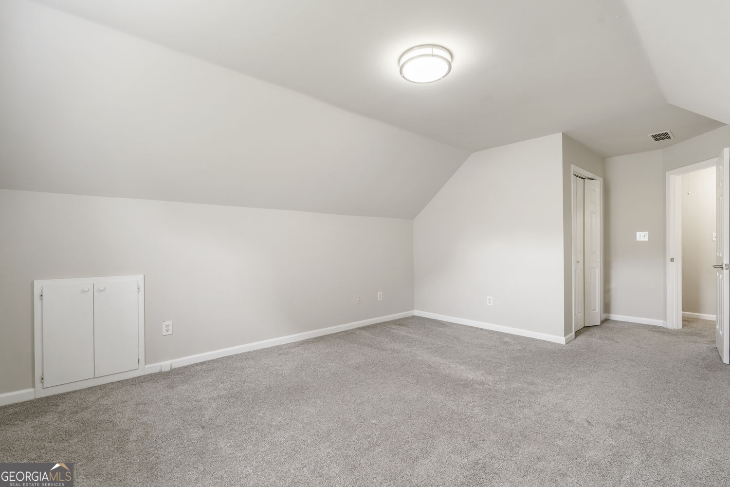 1460 Midland Way