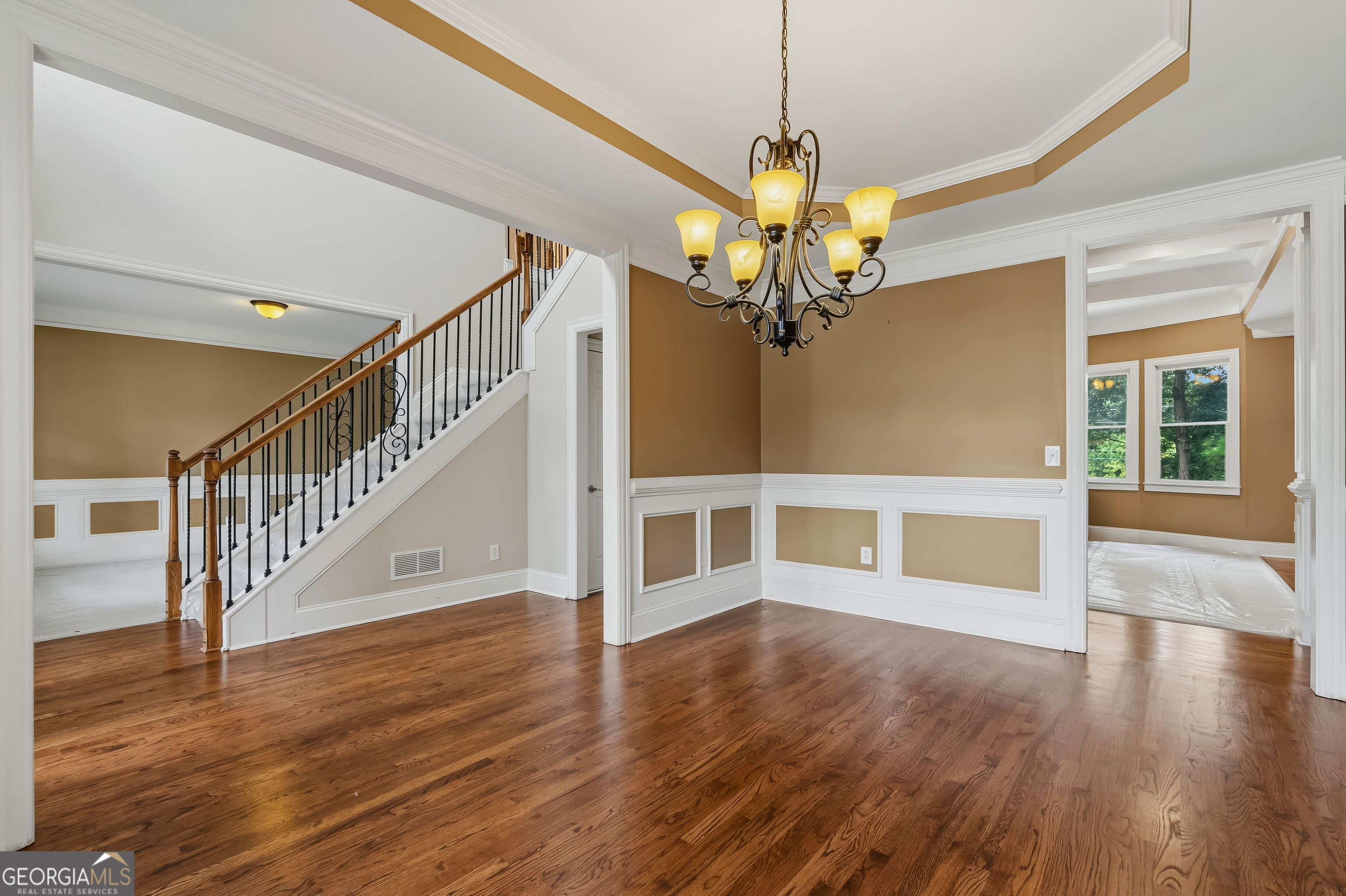 5605 Viewpoint Ct Court