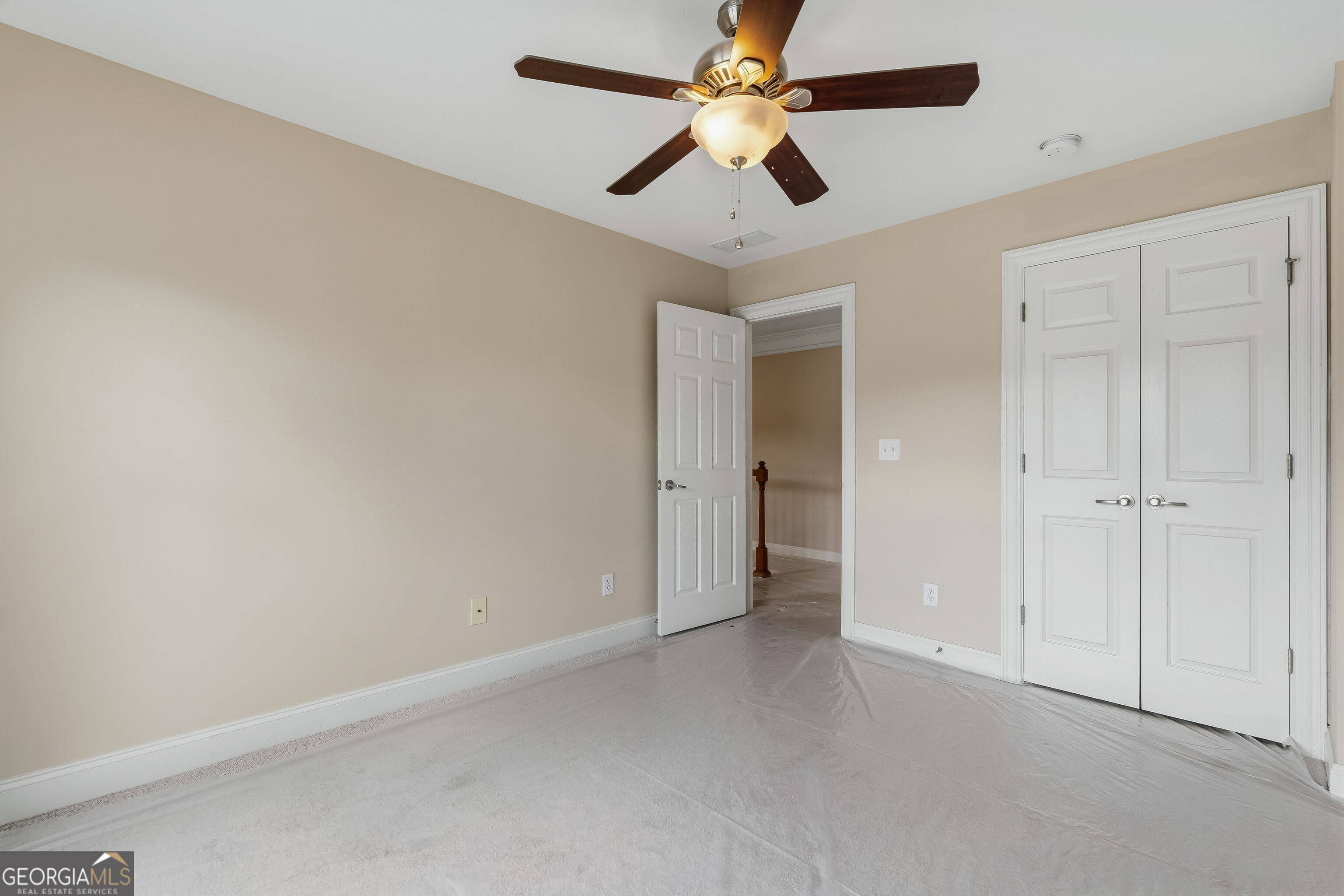 5605 Viewpoint Ct Court